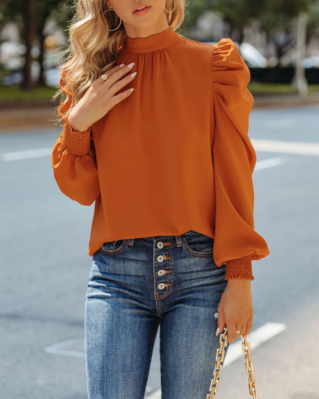 TURTLENECK LONG-SLEEVE BLOUSE